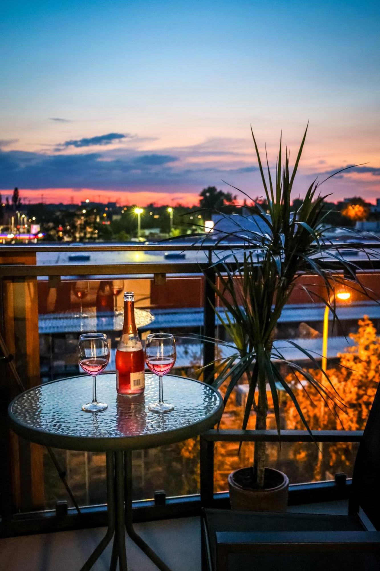 Apartament Ginger - Stare Miasto - Bezplatny Parking - Youtube Apartament Ginger We Wroclawiu Ngoại thất bức ảnh